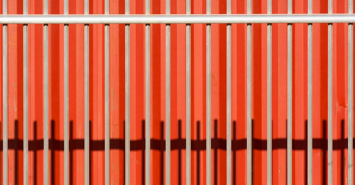 Fixing Colour Fading on Your Colorbond Fence